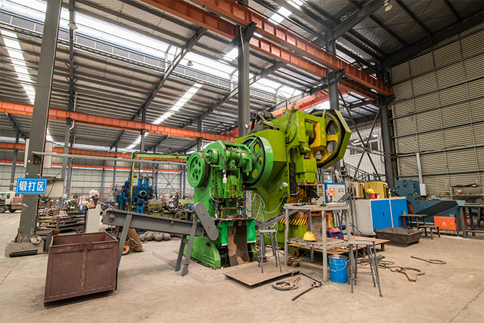 连云港网架配件-锥头加工车间